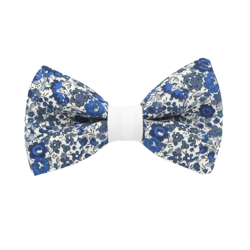 Noeud papillon Liberty "Emma and Georgina" bleu et blanc bague blanche
