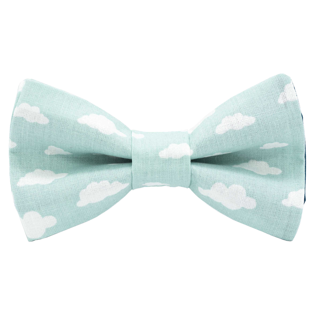 Noeud papillon "Cloudy" motifs nuages blanc sur fond vert d'eau