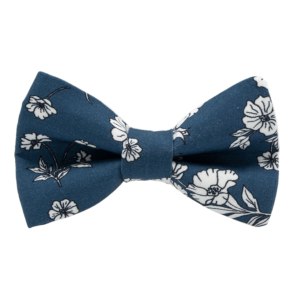 Noeud papillon "White Flowers" bleu