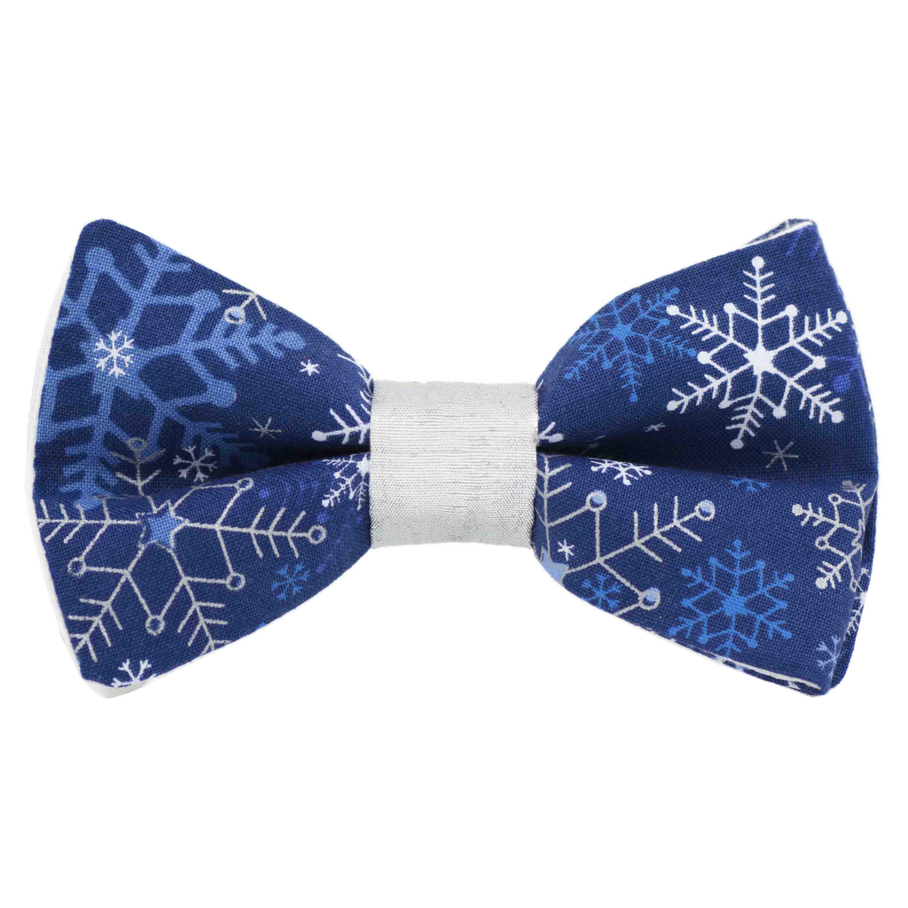 Noeud papillon "Let it snow" flocons de neige blancs et bleus sur fond bleu