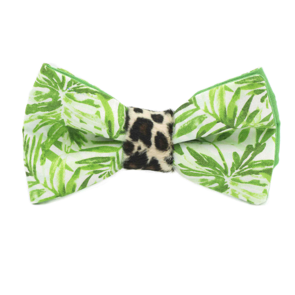 Nœud papillon "Tarzan in the Jungle" - Feuilles de palmier vertes sur fond blanc