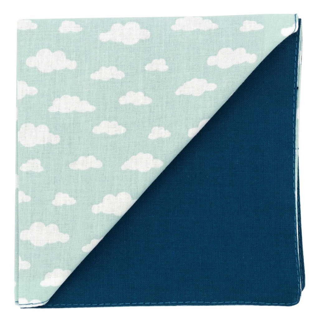 Pochette "Cloudy" motifs nuages blanc sur fond vert d'eau